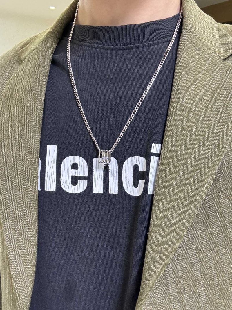 Gucci Necklaces